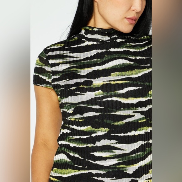 DKNY | Brand new with tags high neck sleeveless top | XL - Picture 4 of 9